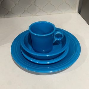 Peacock (retired) 4 piece fiesta ware.🦚
